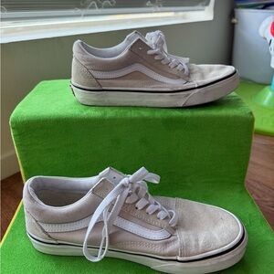 Vans Women’s Cream and White Sneakers